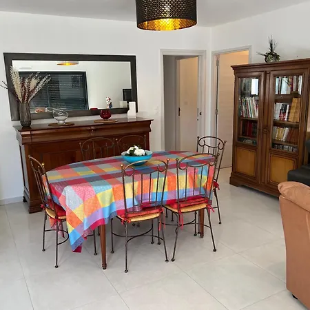 Chez Louise Во-сюр-Мер